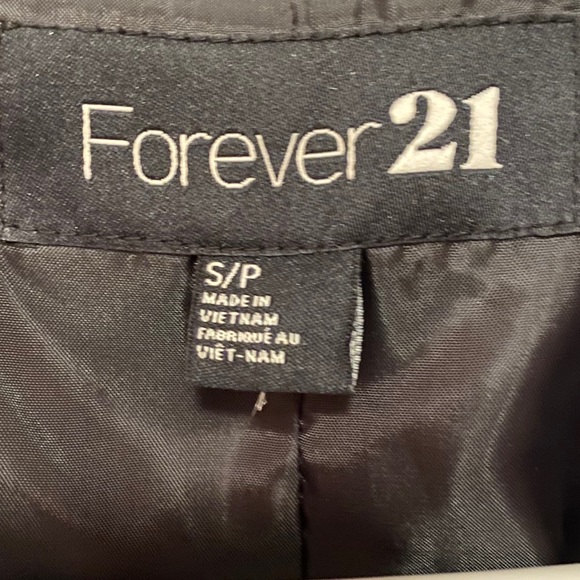 Forever 21 One Button Black Blazer - Picture 4 of 5